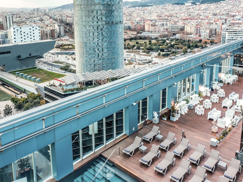 Novotel Barcelona City — Swimming pool in Barcelona, Catalonia