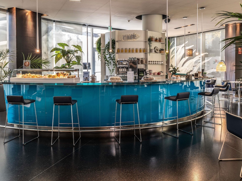 Novotel Barcelona City — Restaurant & bars in Barcelona, Catalonia