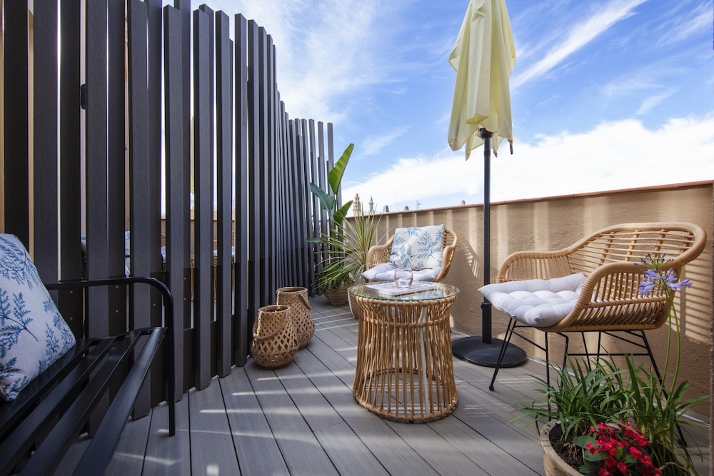 Hotel Oasis — Hotel rooms in Barcelona, Catalonia