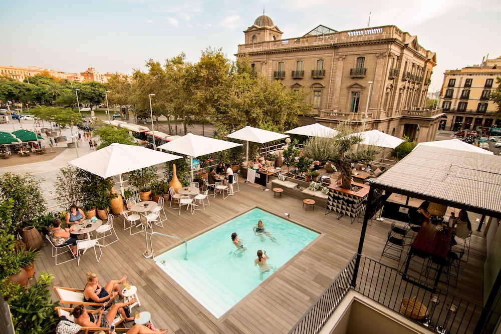 Hotel Oasis — Main photo in Barcelona, Catalonia