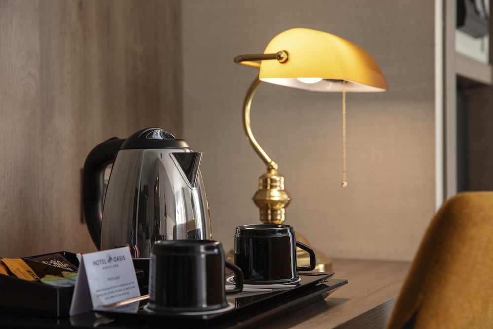 Hotel Oasis — Hotel rooms in Barcelona, Catalonia