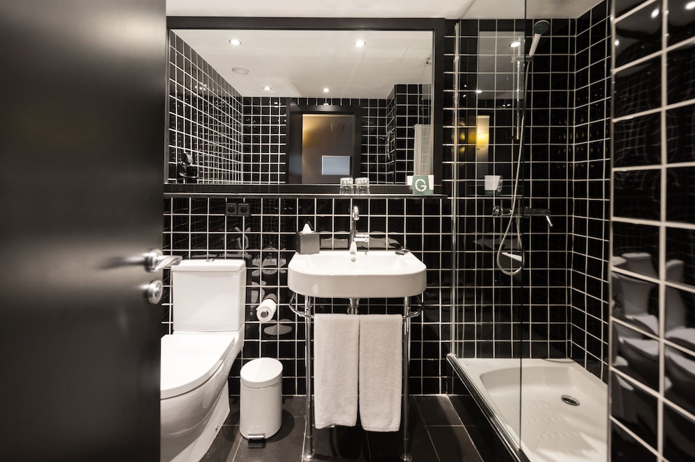 Parallel — Hotel rooms in Barcelona, Catalonia