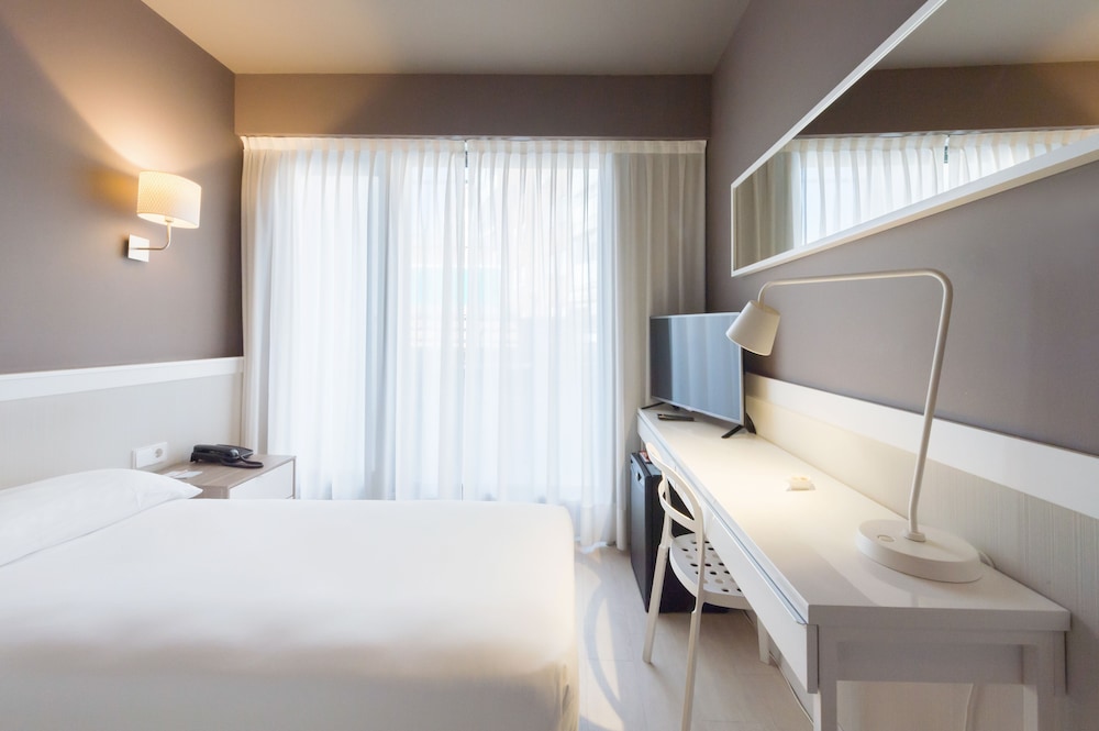 Parallel — Hotel rooms in Barcelona, Catalonia