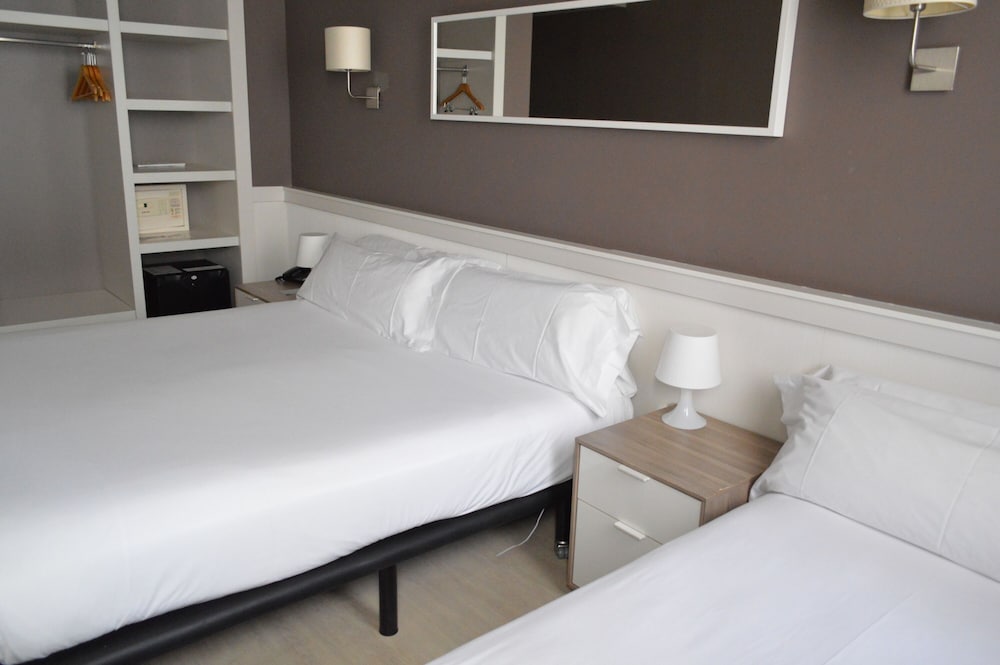 Parallel — Hotel rooms in Barcelona, Catalonia