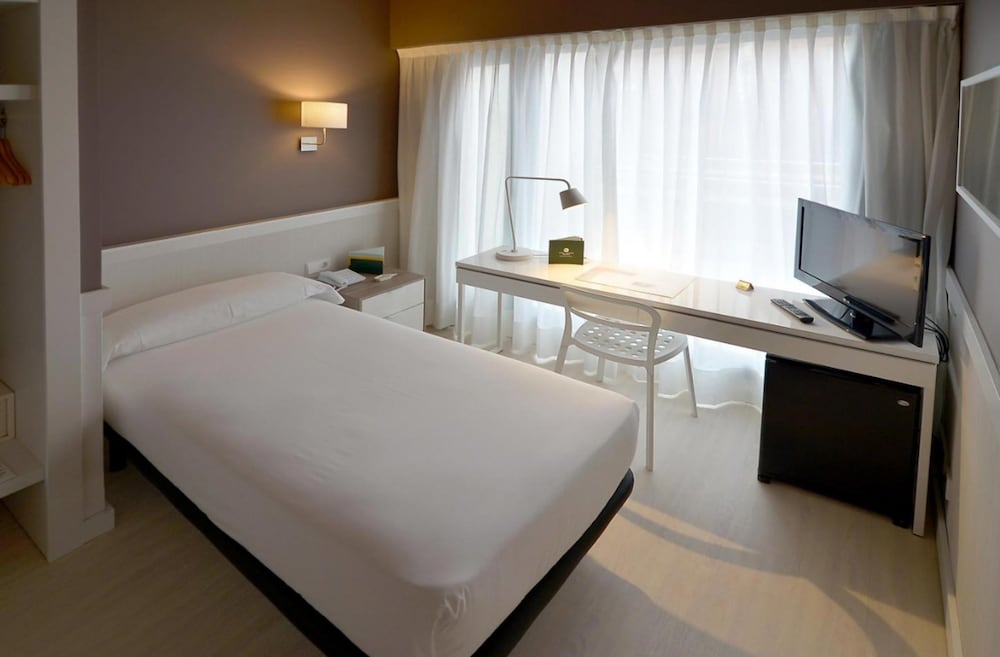 Parallel — Hotel rooms in Barcelona, Catalonia