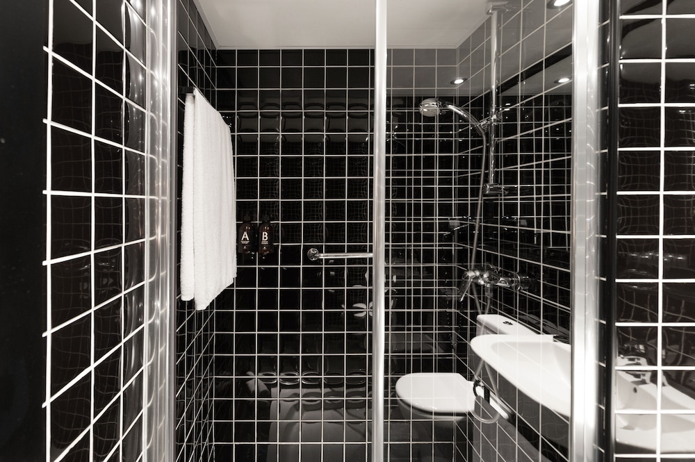 Parallel — Hotel rooms in Barcelona, Catalonia