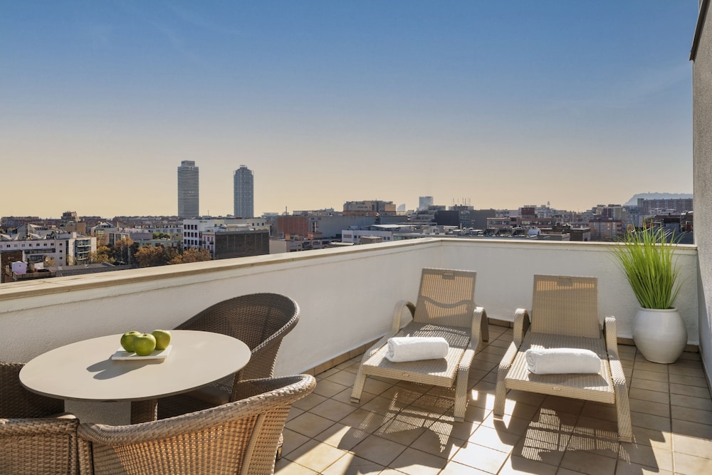Sallés Hotel Pere IV — Hotel rooms in Barcelona, Catalonia