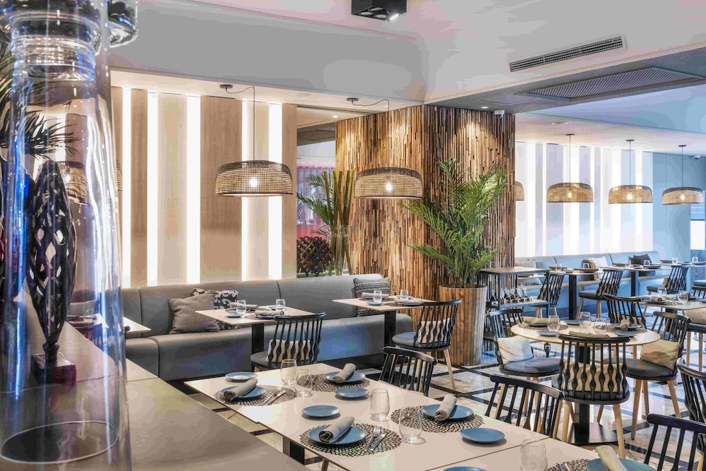 Sallés Hotel Pere IV — Restaurant & bars in Barcelona, Catalonia