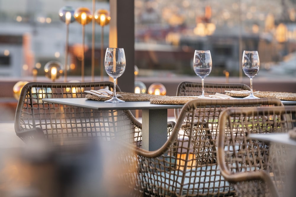 Sallés Hotel Pere IV — Restaurant & bars in Barcelona, Catalonia