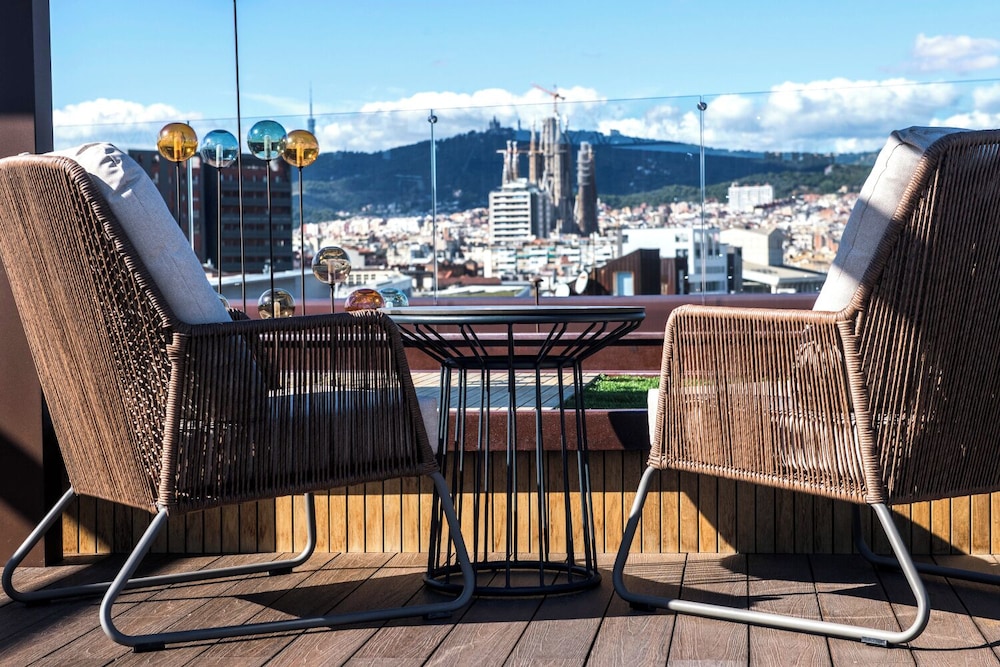 Sallés Hotel Pere IV — Hotel rooms in Barcelona, Catalonia