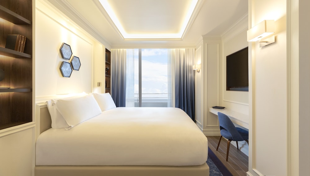 Sofitel Barcelona Skipper — Hotel rooms in Barcelona, Catalonia