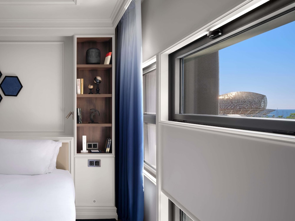 Sofitel Barcelona Skipper — Hotel rooms in Barcelona, Catalonia