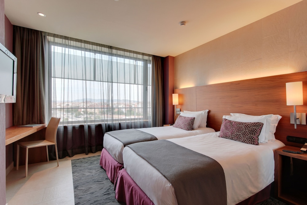 Hotel Badalona Tower - zdjęcie 5