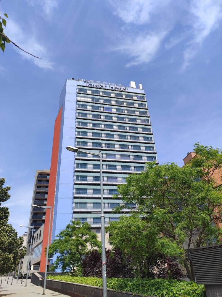 Hotel Badalona Tower - zdjęcie 2