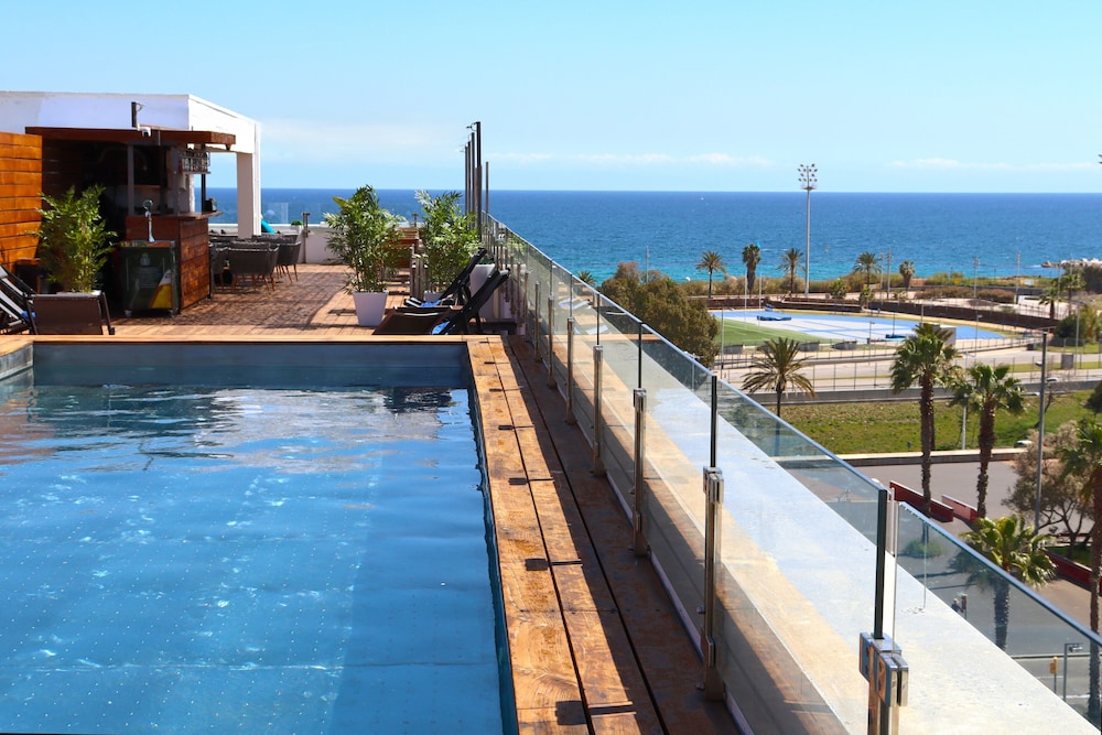Eurohotel Diagonal Port — Swimming pool in Barcelona, Catalonia