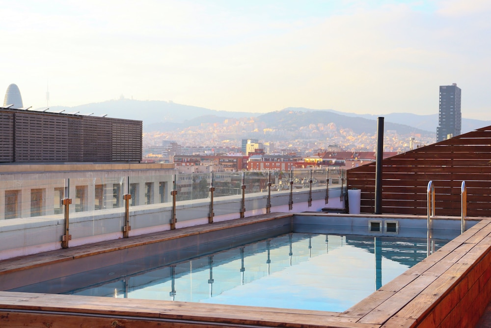 Eurohotel Diagonal Port — Swimming pool in Barcelona, Catalonia