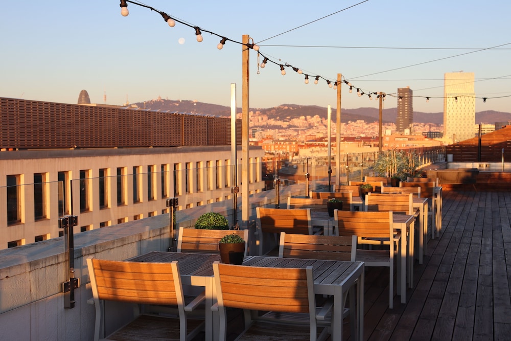 Eurohotel Diagonal Port — Restaurant & bars in Barcelona, Catalonia