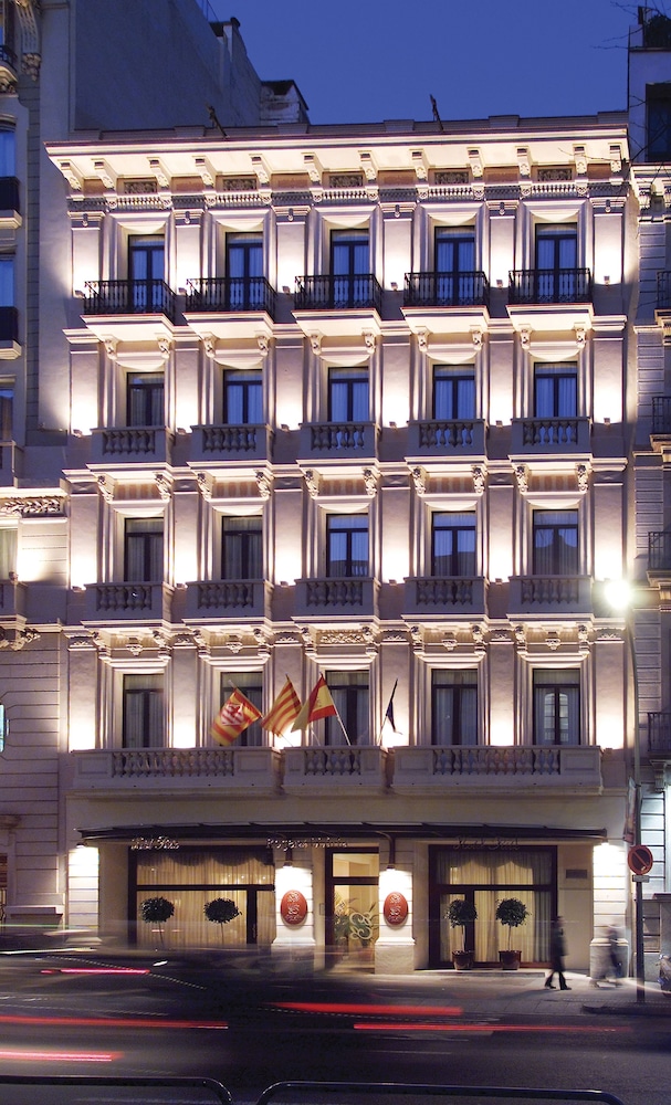 Hotel Roger de Lluria Barcelona