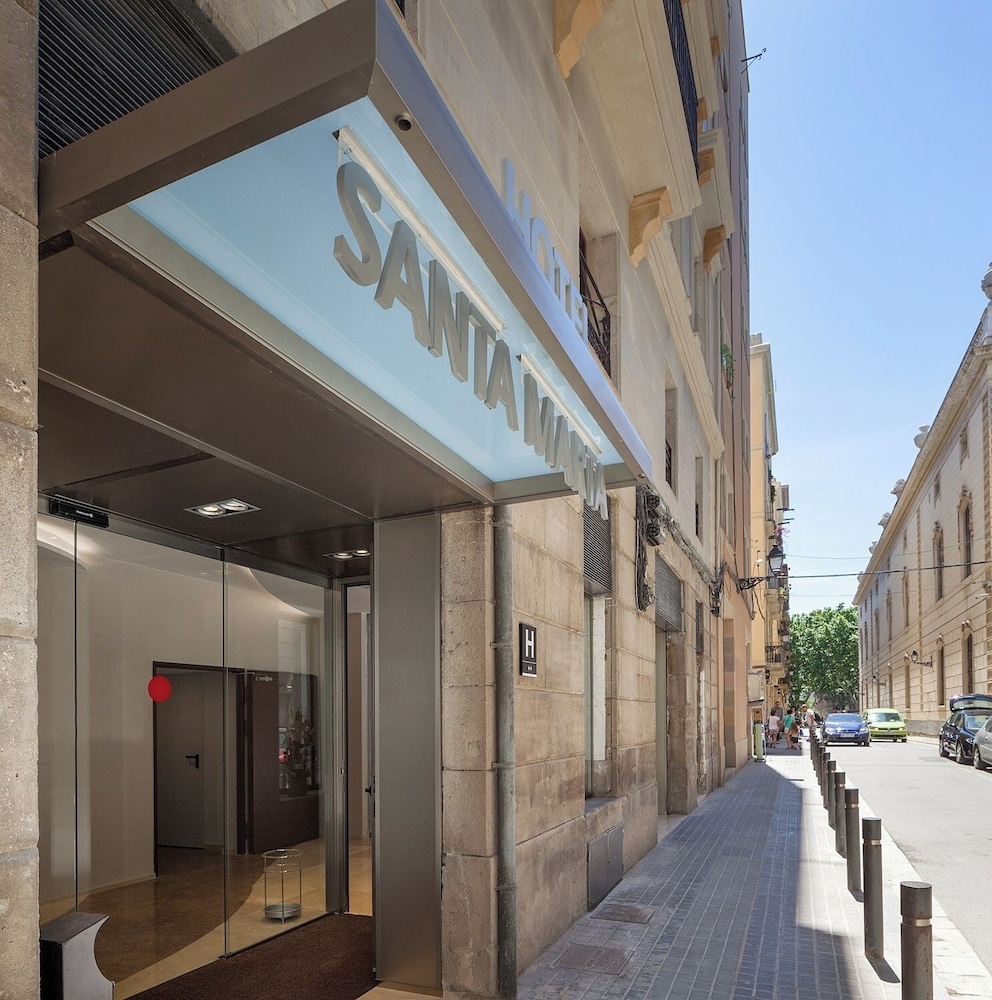 Hotel Santa Marta — Hotel building in Barcelona, Catalonia
