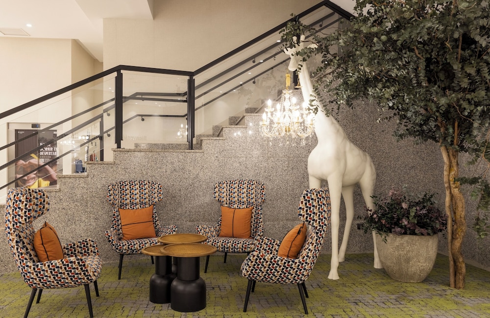 Hotel ILUNION Les Corts Spa — Hotel rooms in Barcelona, Catalonia