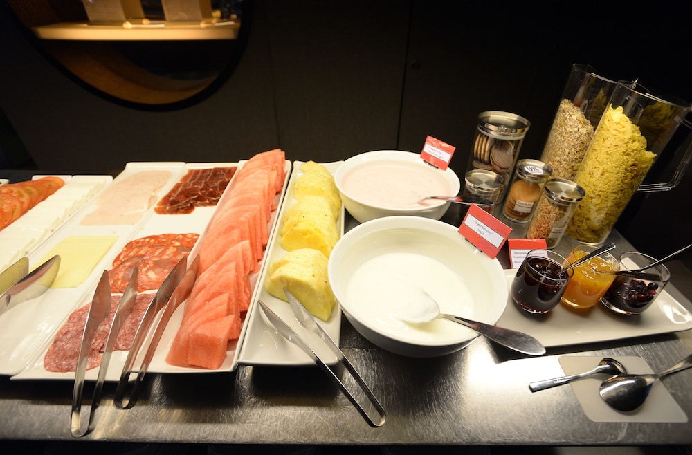 Soho Hotel — Restaurant & bars in Barcelona, Catalonia