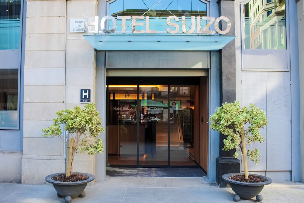Hotel Suizo — Hotel building in Barcelona, Catalonia
