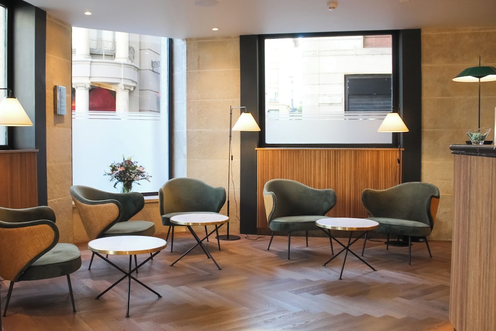 Hotel Suizo — Restaurant & bars in Barcelona, Catalonia