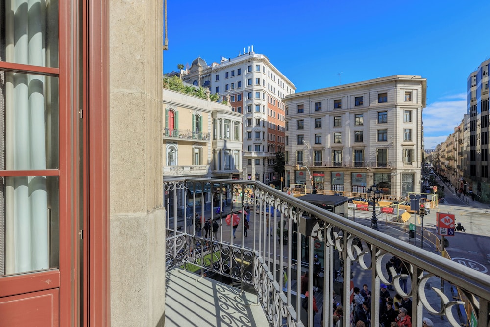Hotel Suizo — Attractions in the area in Barcelona, Catalonia