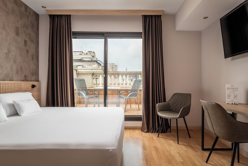 Petit Palace Eixample — Hotel rooms in Barcelona, Catalonia