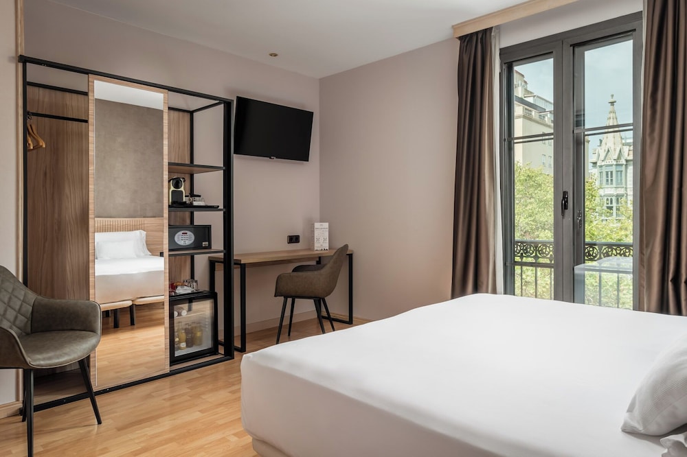 Petit Palace Eixample — Hotel rooms in Barcelona, Catalonia