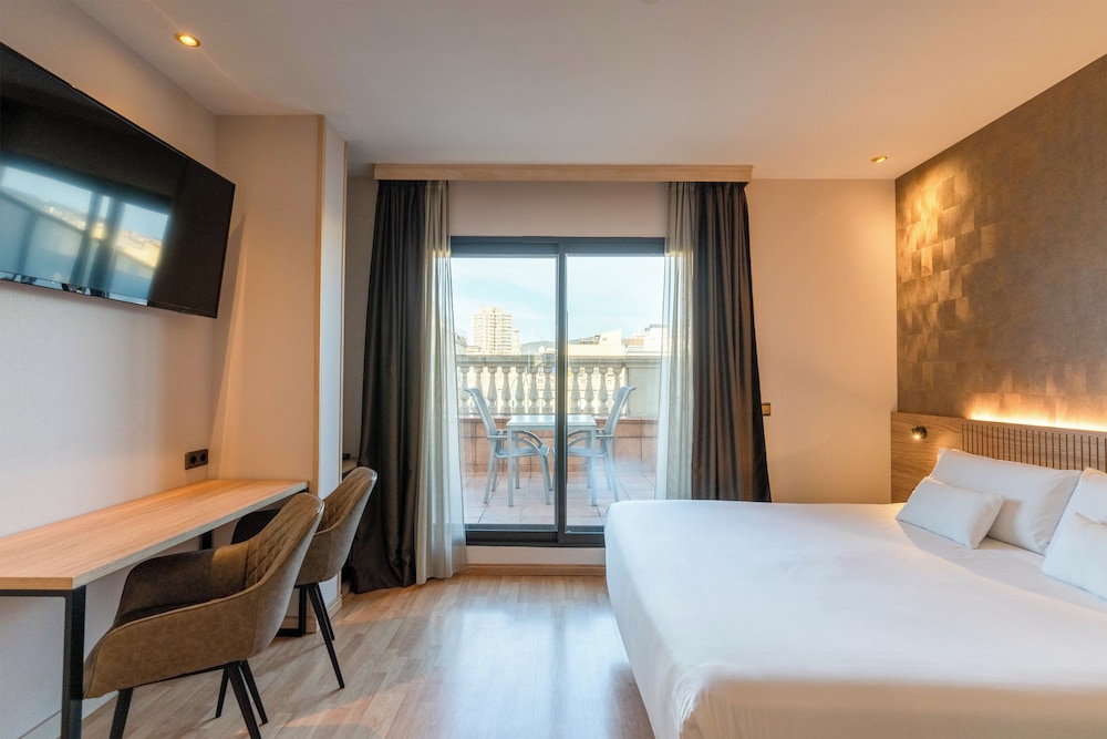 Petit Palace Eixample — Hotel rooms in Barcelona, Catalonia