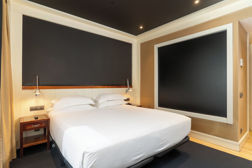 U232 Hotel — Hotel rooms in Barcelona, Catalonia
