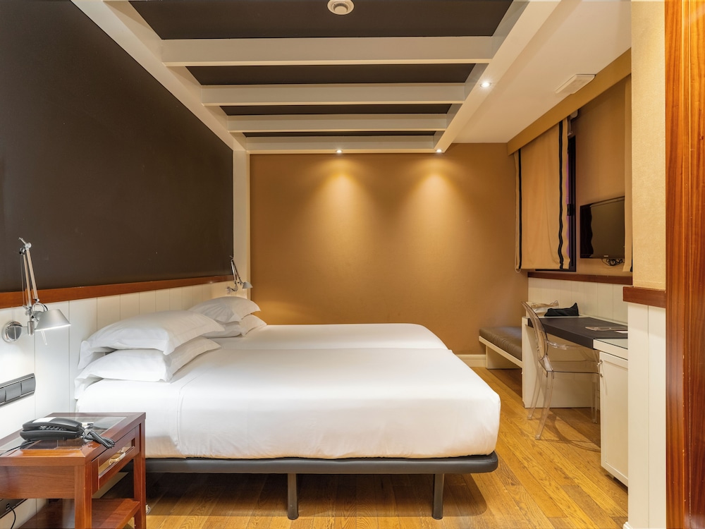 U232 Hotel — Hotel rooms in Barcelona, Catalonia