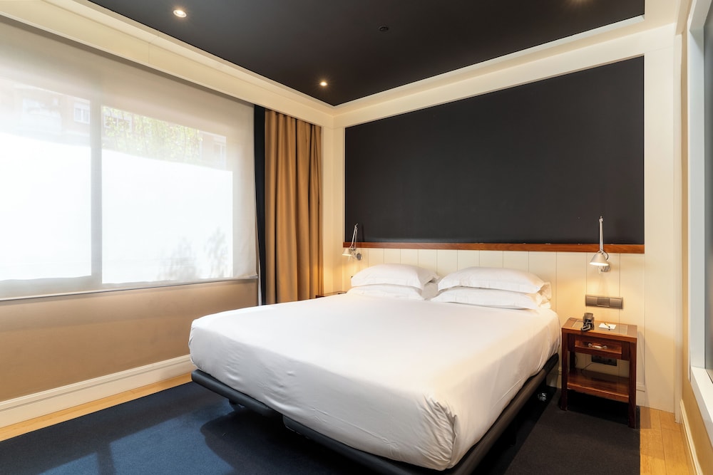 U232 Hotel — Hotel rooms in Barcelona, Catalonia