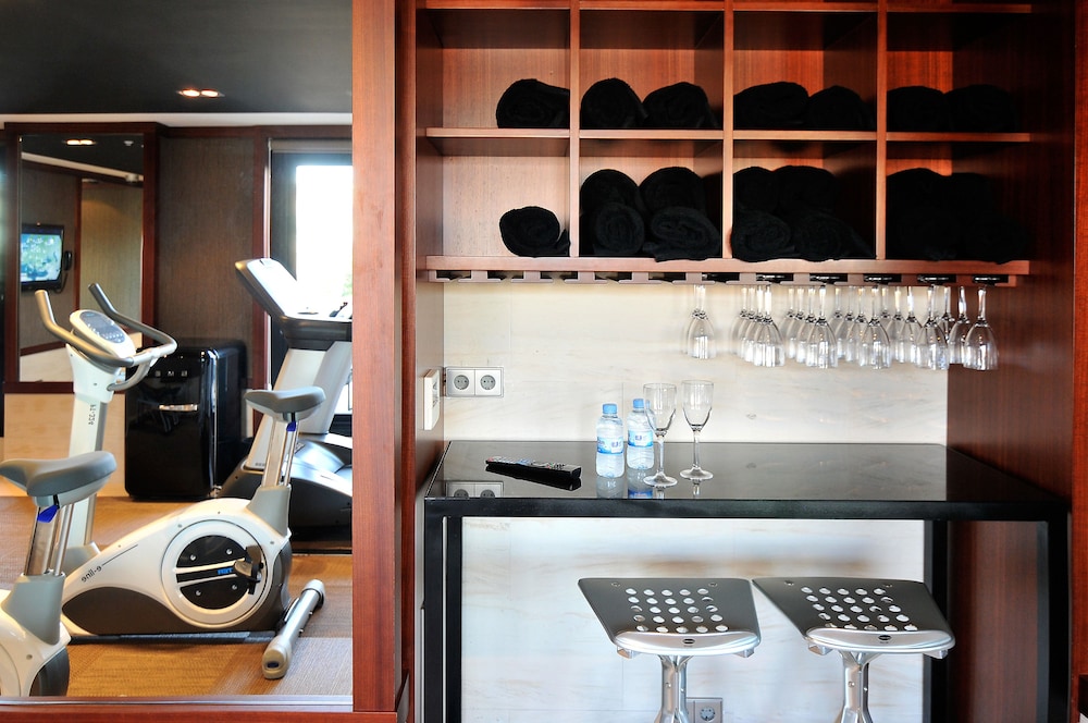 U232 Hotel — Restaurant & bars in Barcelona, Catalonia