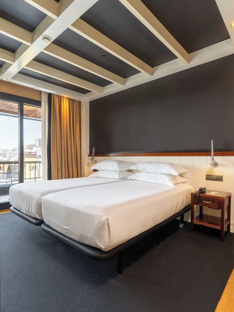 U232 Hotel — Hotel rooms in Barcelona, Catalonia