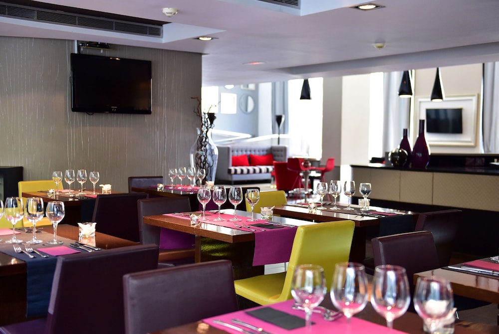 Pestana Arena Barcelona — Restaurant & bars in Barcelona, Catalonia