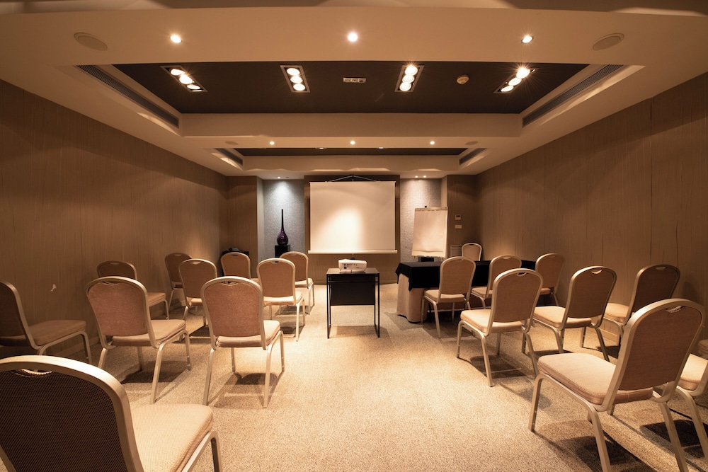 Pestana Arena Barcelona — Hotel building in Barcelona, Catalonia