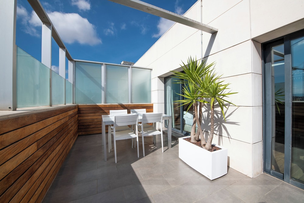 Pestana Arena Barcelona — Hotel building in Barcelona, Catalonia