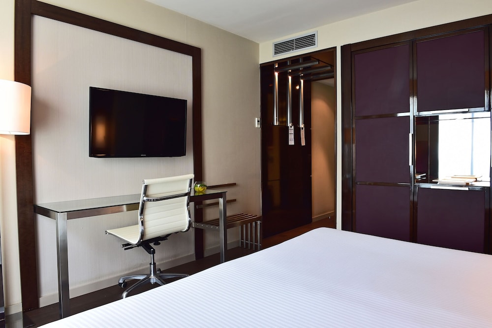 Pestana Arena Barcelona — Hotel rooms in Barcelona, Catalonia