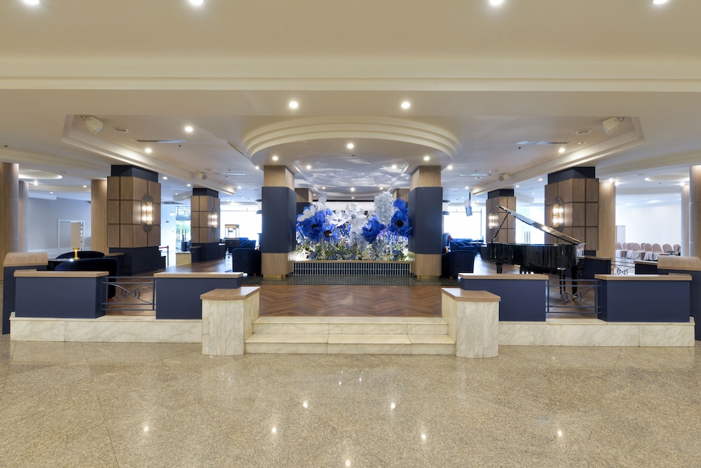 Twin Towers Hotel — Hotel building in Bangkok, Bangkok