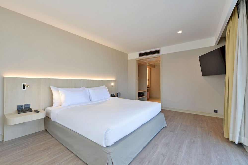 Twin Towers Hotel — Hotel rooms in Bangkok, Bangkok