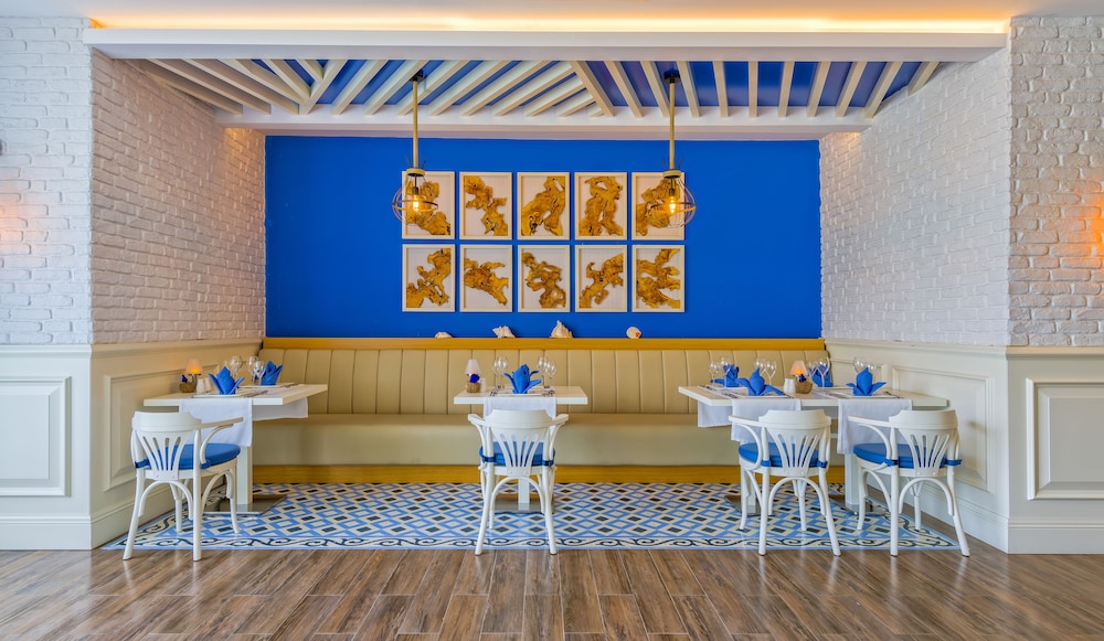 Innvista Hotels Belek - All inclusive — Restaurant & bars in Belek