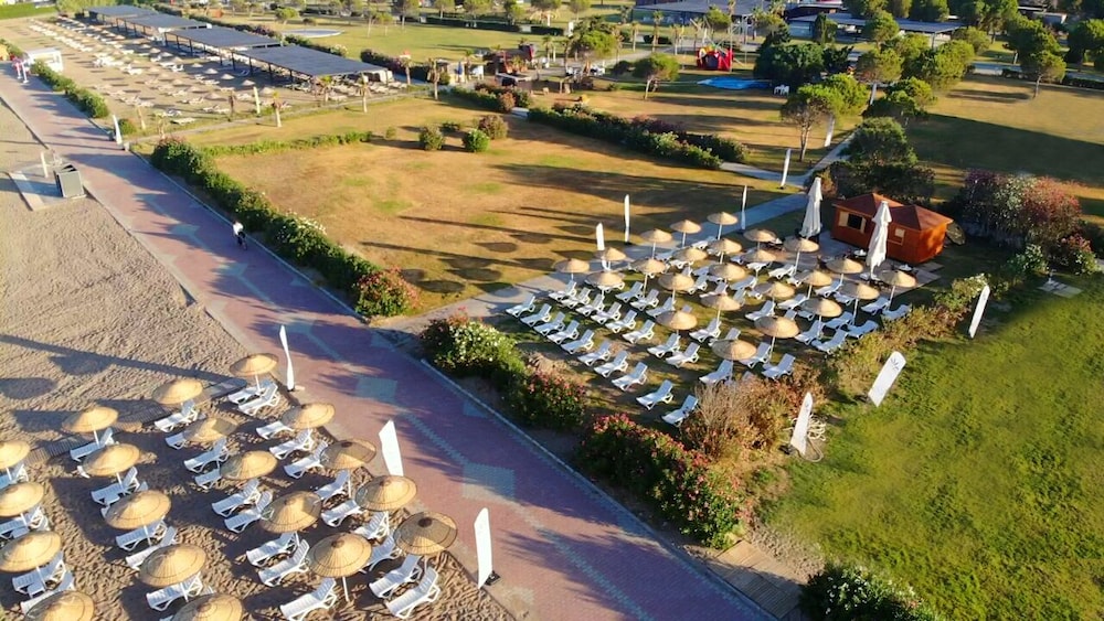 Innvista Hotels Belek - All inclusive — Restaurant & bars in Belek
