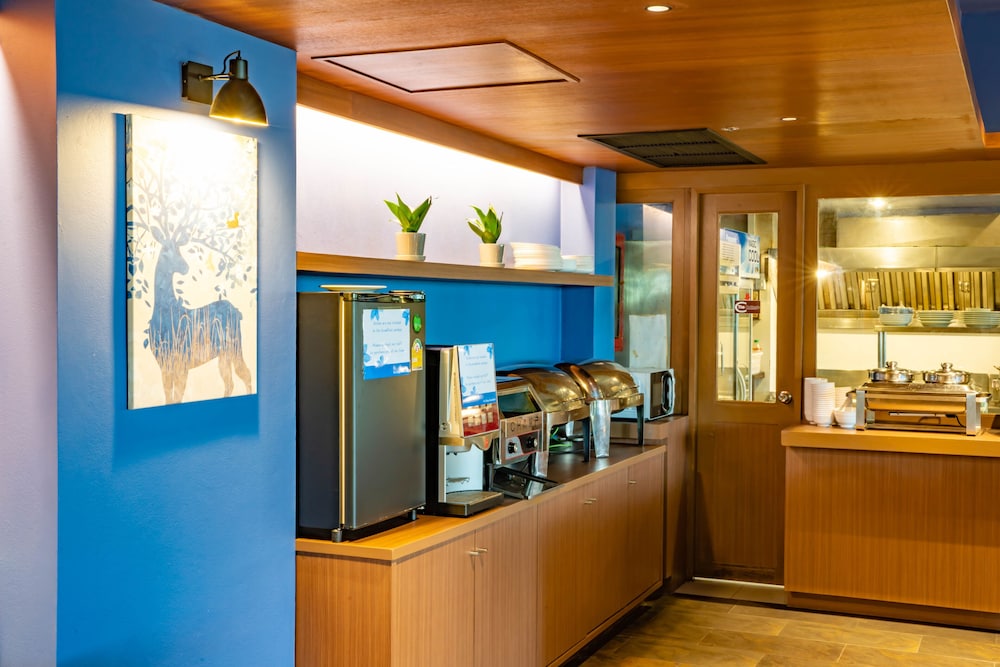 The Cottage Suvarnabhumi — Restaurant & bars in Bangkok, Bangkok