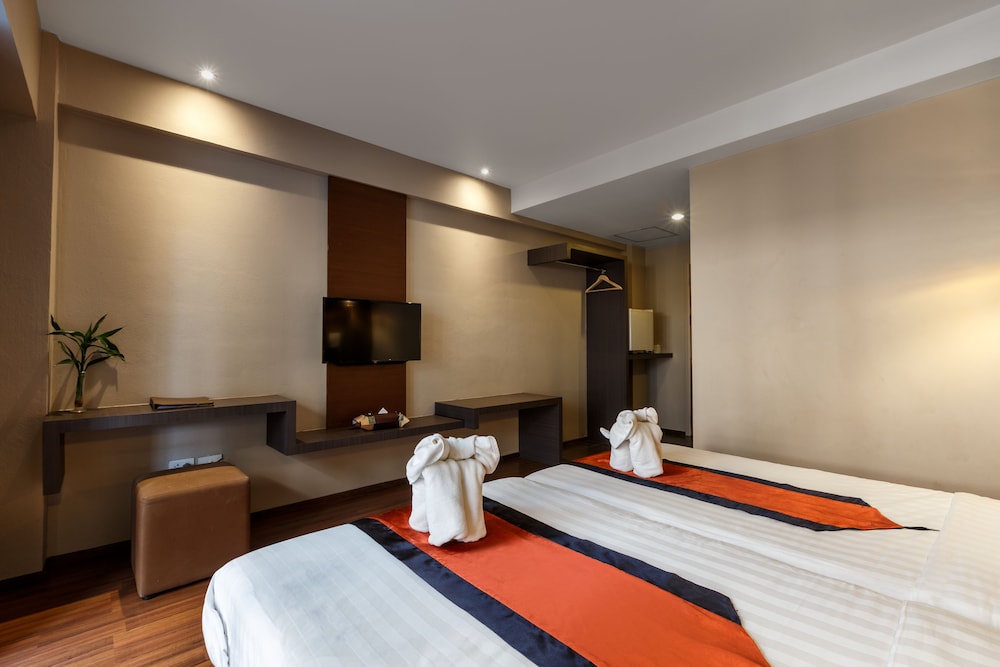 The Cottage Suvarnabhumi — Hotel rooms in Bangkok, Bangkok