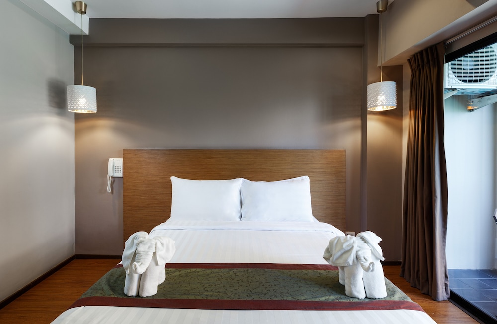 The Cottage Suvarnabhumi — Hotel rooms in Bangkok, Bangkok