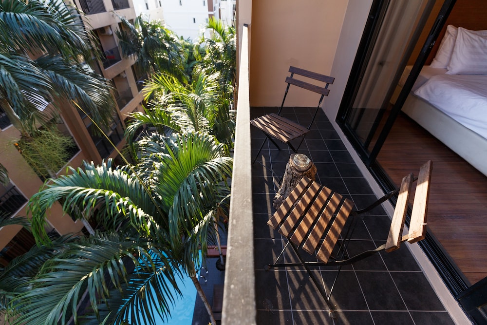 The Cottage Suvarnabhumi — Swimming pool in Bangkok, Bangkok