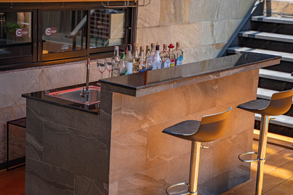 The Cottage Suvarnabhumi — Restaurant & bars in Bangkok, Bangkok