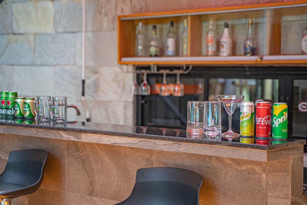 The Cottage Suvarnabhumi — Restaurant & bars in Bangkok, Bangkok